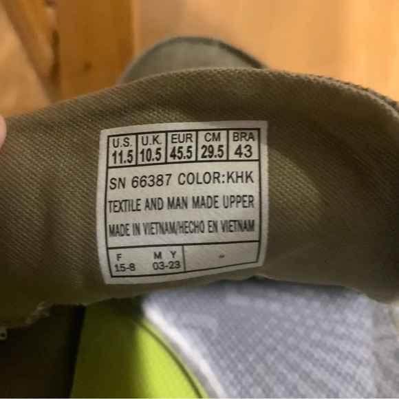 Skechers brown classic fit, memory foam, air cooled, slip on men’s shoes size 11 - Picture 8 of 8